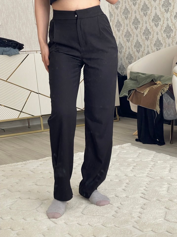 Siyah Kadın Midi Kumaş Pantolon - Görsel 2