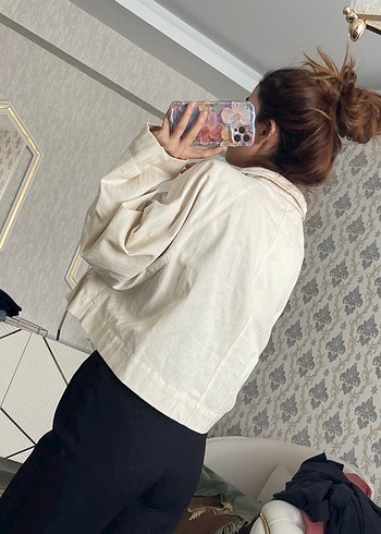 Bej, Uzun Kollu, Yüksek Yakalı Kadın Ceket - Görsel 4