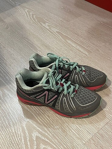 New Balance New Balance