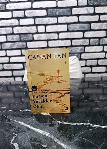 Canan Tan - En Son Yürekler Ölür