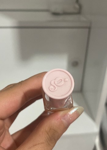 gisou Parlak Dudak Parlatıcısı - Görsel 5