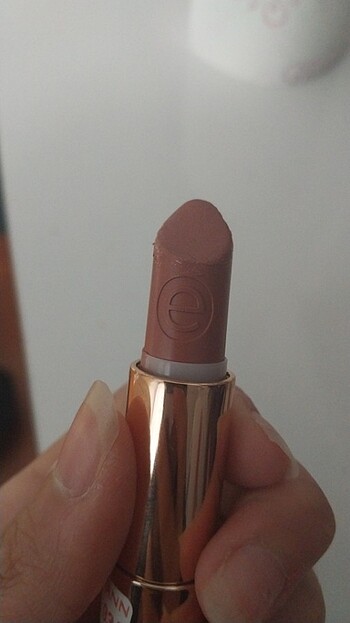 Essence Essence lipstick