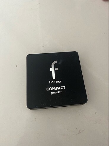 flormar compact powder