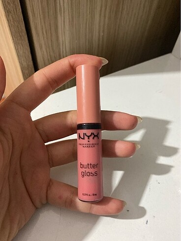 nyx butter glos BLG05