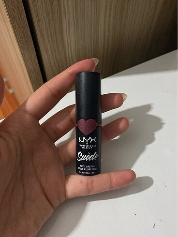 nyx sueda matte lipstick girl bye