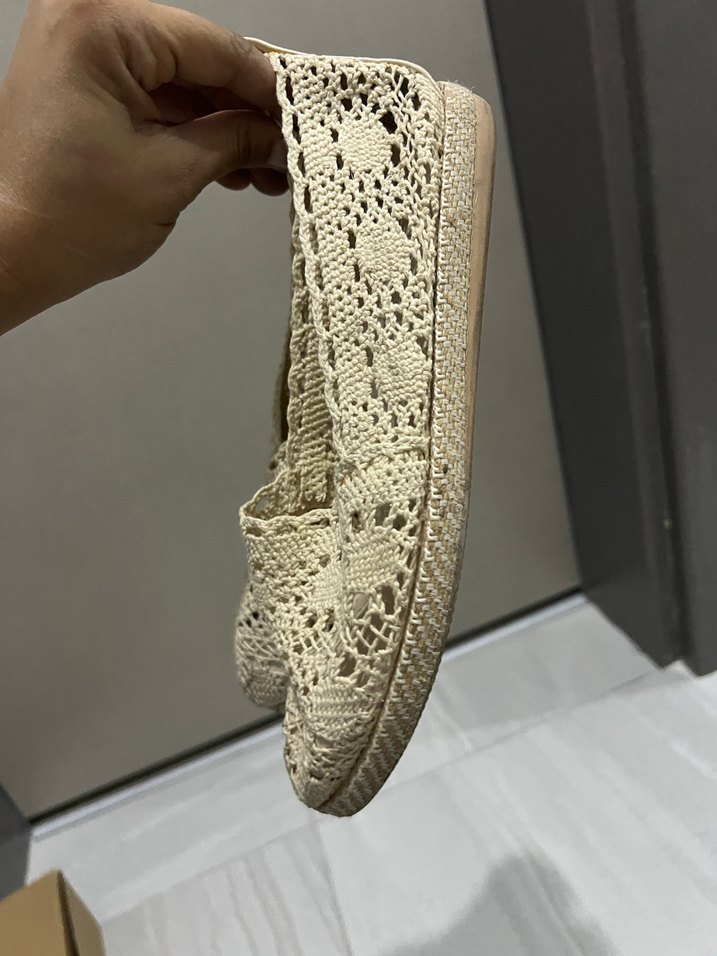 Krem Dantel Örgü Kadın Babet - Görsel 2