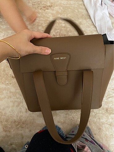 Nine West Nine West