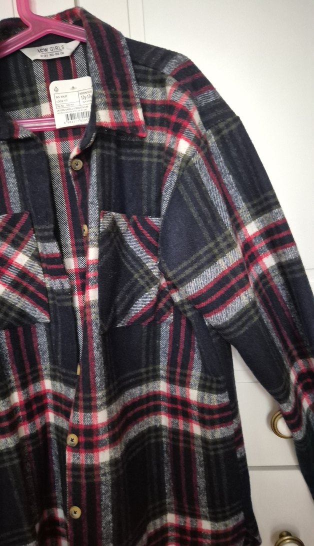 Düğmeli kız çocuk Yün Gömlek - Görsel 4