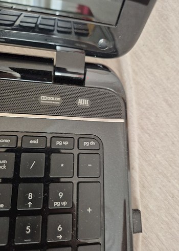 Siyah HP Dizüstü Bilgisayar - Görsel 4