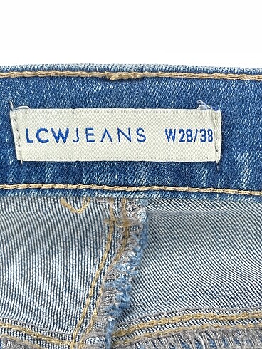 28 Beden mavi Renk LC Waikiki Jean / Kot %70 İndirimli.