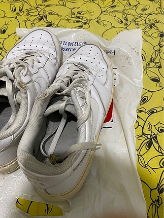 44 Beden beyaz Renk Nike airforce 1