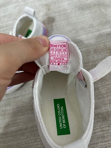 23 Beden Benetton keten ayakkabı