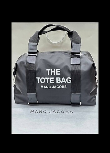 Marc Jacobs Kol çantası