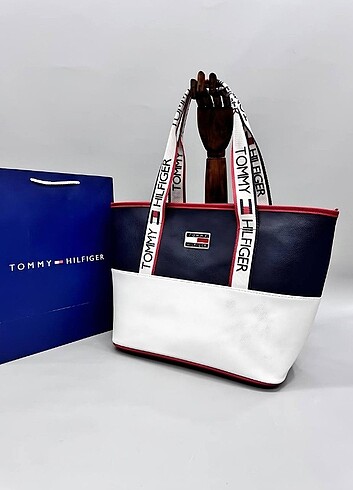 Tommy Hilfiger Kol çantası