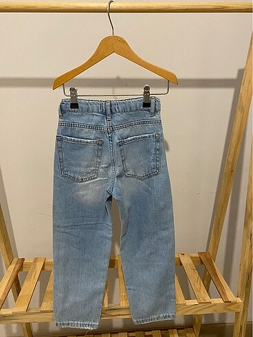 Zara Jeans