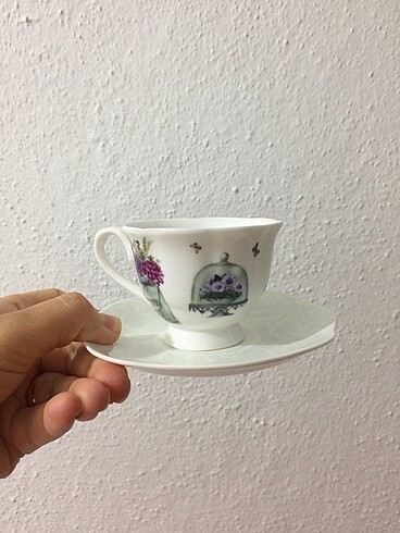 Karaca kahve fincanı