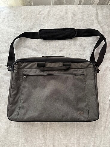 Case locig laptop çantası