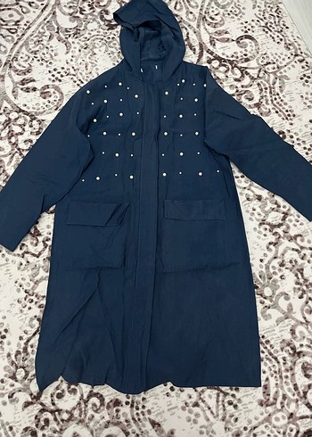 Koyu Mavi Kapüşonlu Uzun Kadın Ceket