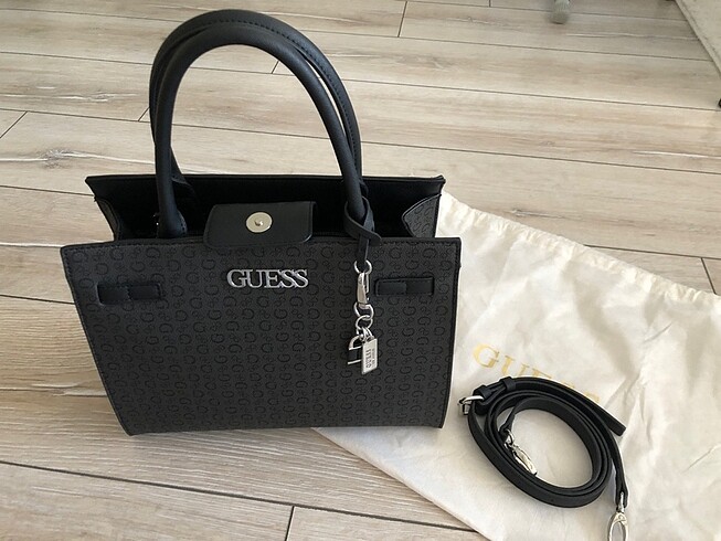 GUESS MARKA ORJİNAL ÇANTA