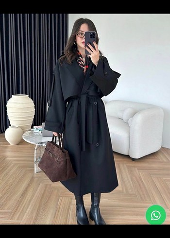 Siyah Beli Kuşaklı Uzun Trençkot