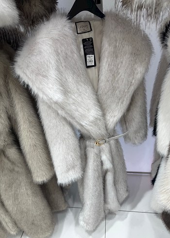 Uzun Gri Kürk Detaylı Kadın Kaban - Görsel 7