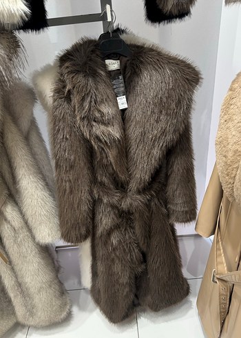 Gri Uzun Suni Kürk Detaylı Kadın Kaban - Görsel 8