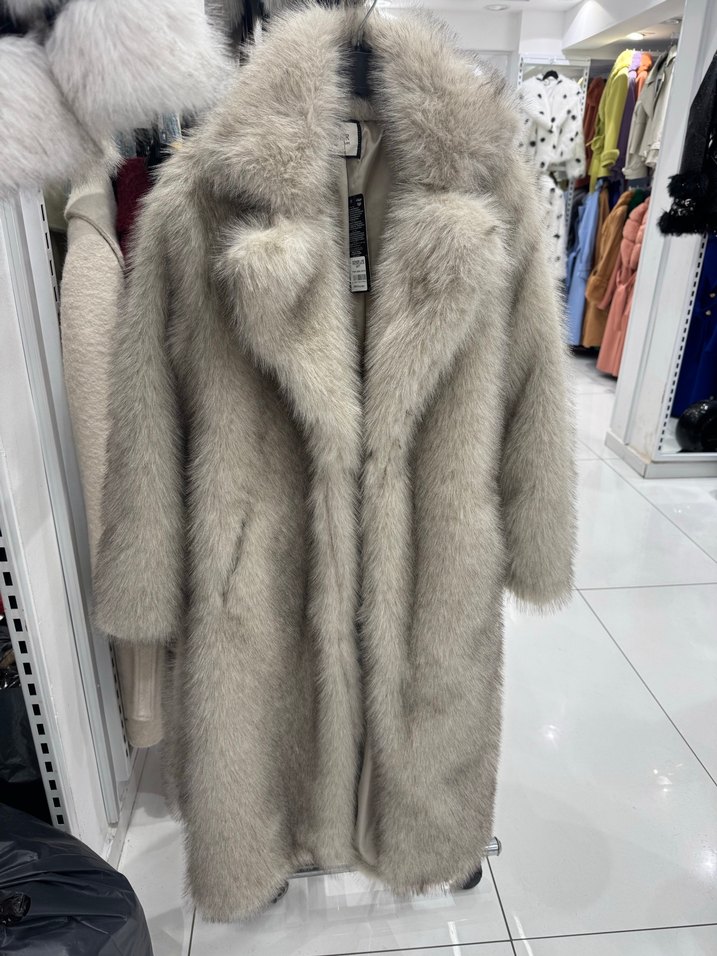 Gri Kürklü Uzun Kadın Sokak Stili Kaban - Görsel 3