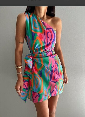 Zara model elbise
