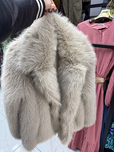 Zara Zara Viral kürk