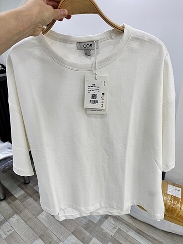 Cos Cos tshirt