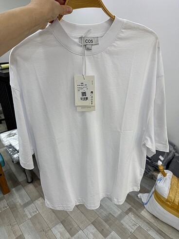 s Beden Cos tshirt