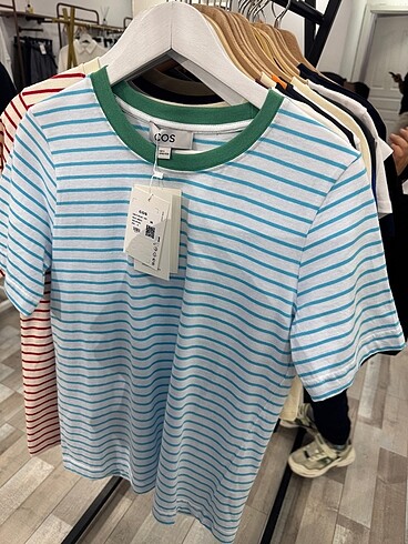 Cos tshirt