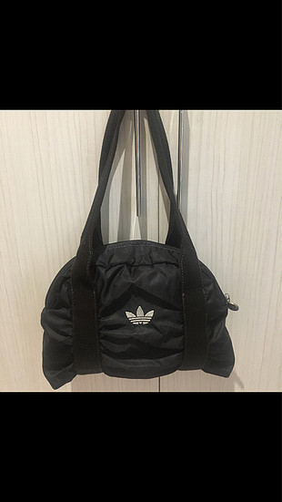Orjinal Adidas çanta 