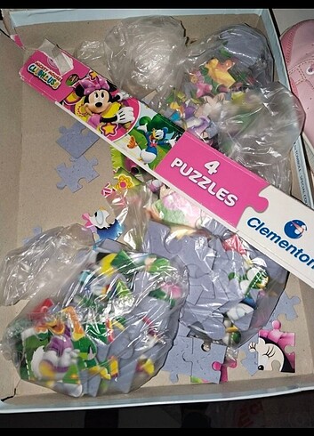 Minnie Mouse 4 lu puzzle