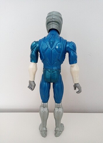 Max steel