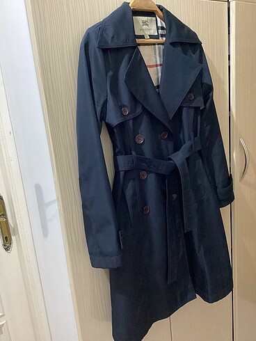 BURBERRY TRENÇKOT M BEDEN