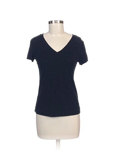 Vakko T-shirt %70 İndirimli.