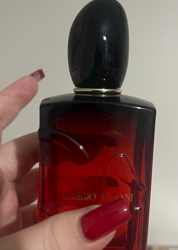 Giorgio Armani Si Passion Intense Kadın Parfümü - Görsel 3