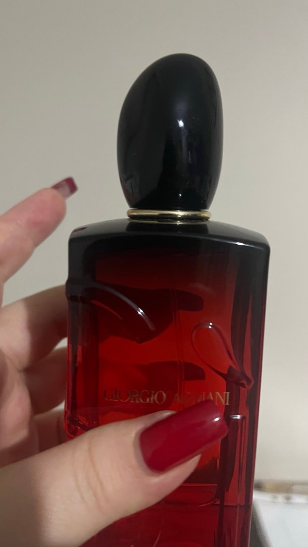 Giorgio Armani Si Passion Intense Kadın Parfümü - Görsel 3