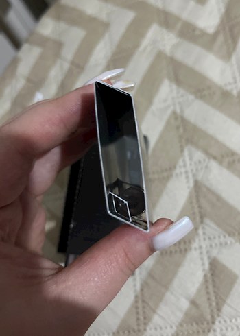 Beden Armani You Sample