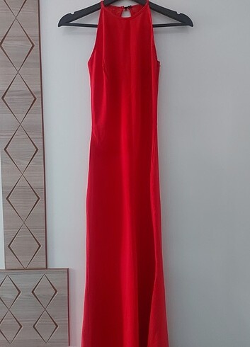 Kırmızı balık model elbise