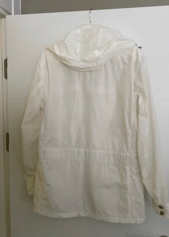 Beyaz yağmurluk Kadın Ceket - Görsel 4