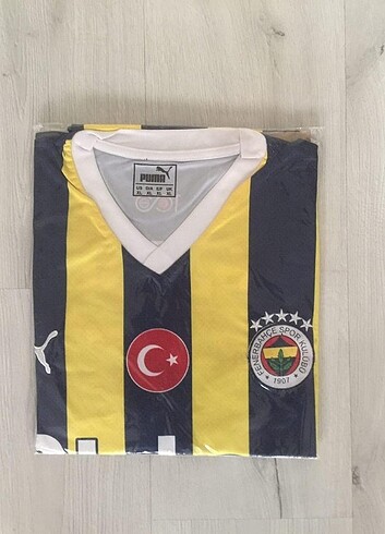 Fenerbahçe Çubuklu Forma 