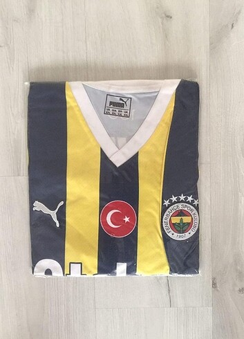 Fenerbahçe Çubuklu Forma 