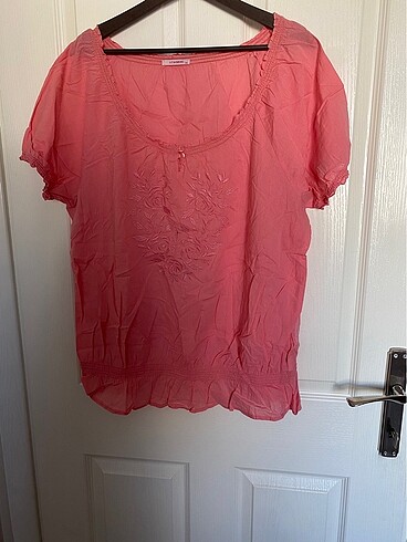 LC Waikiki LC Waikiki Pembe Bluz