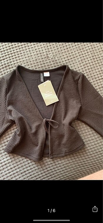 h&m önden bağlamalı crop hırka