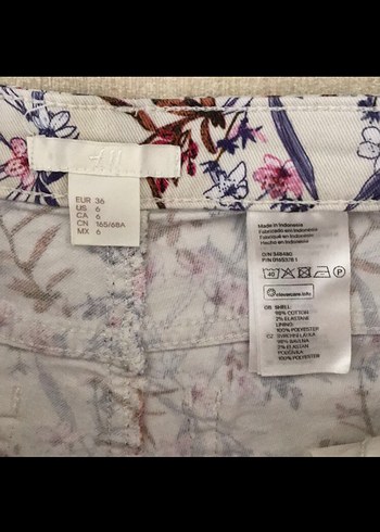 H&M H&M Çiçek Desenli Kadın Şort 36 beden
