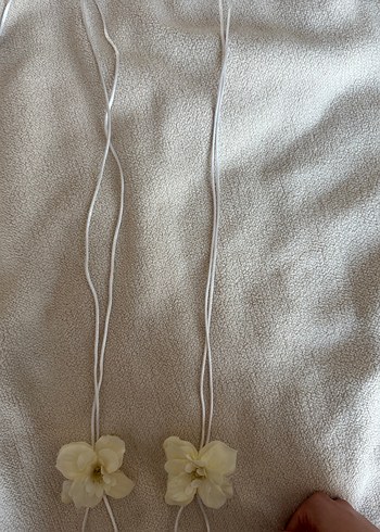 Bride to be Beyaz Kumaşlı Çiçekli şahmeran 2 adet - Görsel 4