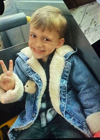 7 Yaş Beden mavi Renk Erkek Çocuk Kürklü Denim Ceket