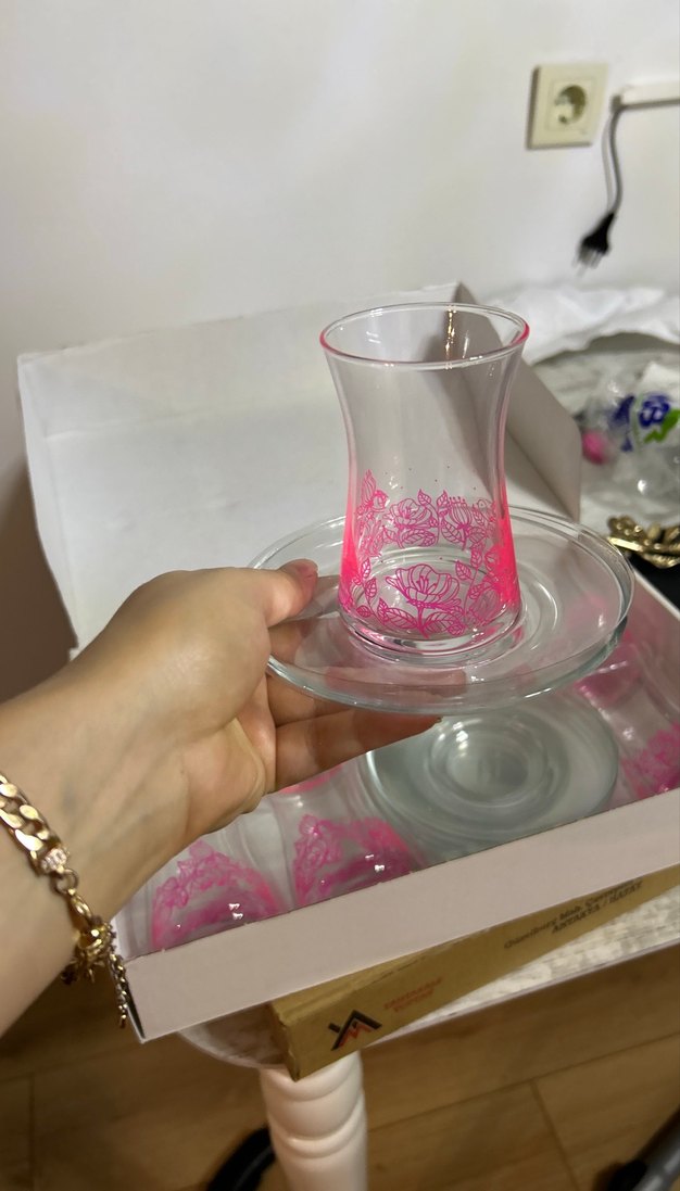 Pembe Desenli 6'lı Çay Bardağı Seti - Görsel 3